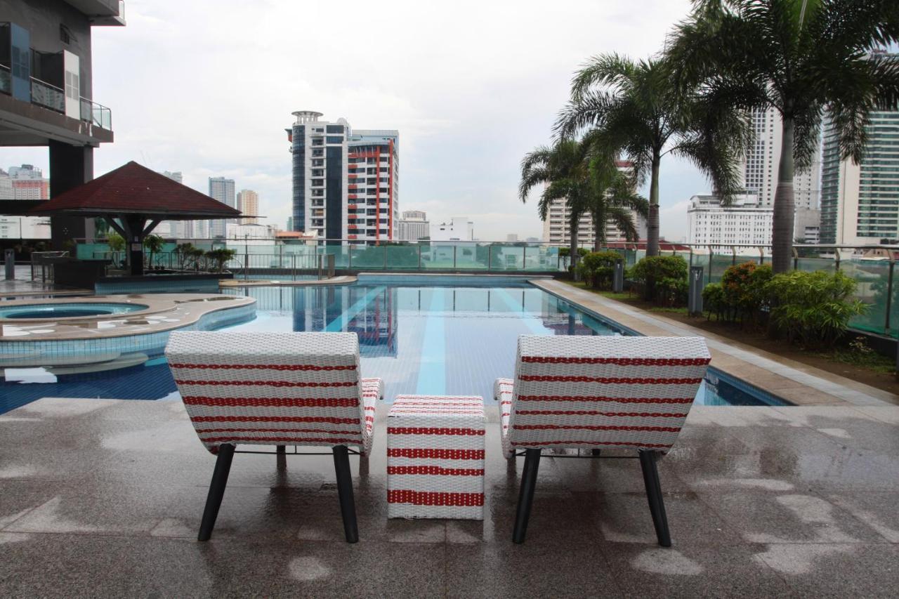 Malate Bayview Mansion City View Манила Екстериор снимка